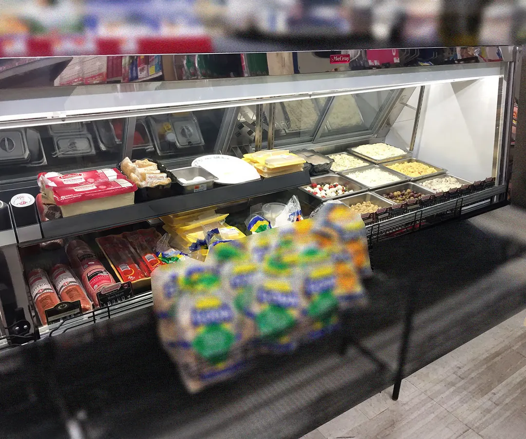 Howard-McCray R-CDS40E-8-BE-LED 101" Flat Refrigerated Deli Display Case