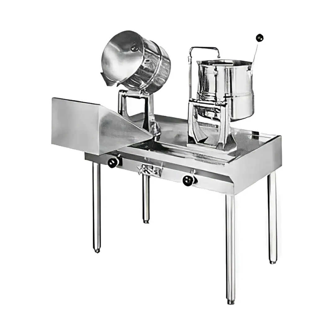 Groen 162096 5 Gallon Floor Tilting 2/3 Steam Jacketed Direct Steam Kettle w/ 40" Table
