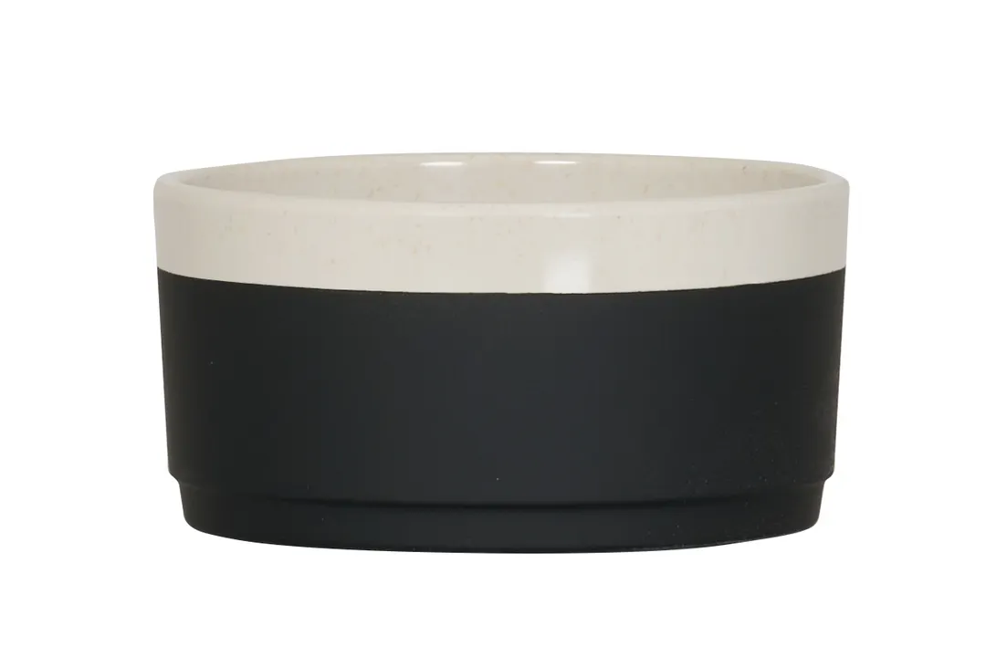 Cal-Mil 26132-5-138 Sorelle 16oz Black Melamine Reusable Round Bowl 4.75" x 4.75" x 2.25H"
