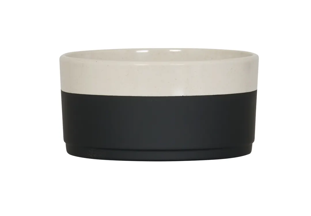 Cal-Mil 26132-6-138 Sorelle 30 oz Black Melamine Bowl, 5.75" x 5.75" x 2.25" Round