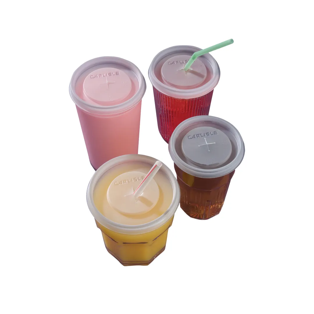 Carlisle 5822L30 - Polystyrene Lid, 22 oz Louis Tumbler Fit, Straw Slotted, Recyclable - 36/Case
