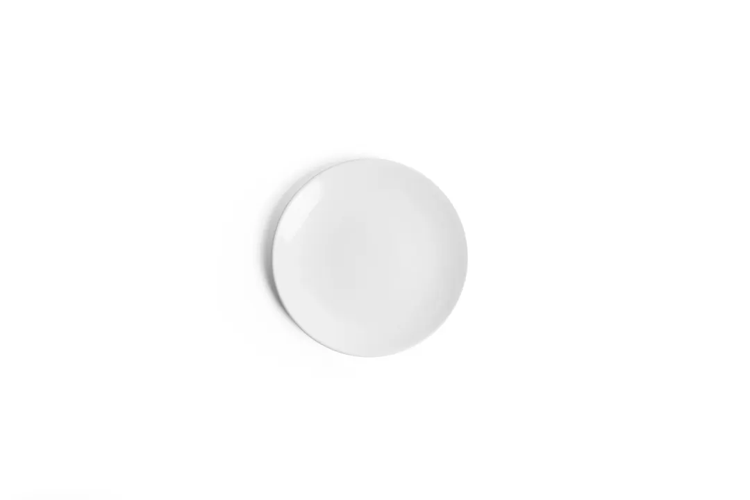 Ariane Porcelain AVCARN000011015 Coupe Rimless Plate, 6" (15 cm) Ivory Porcelain - 12/Case