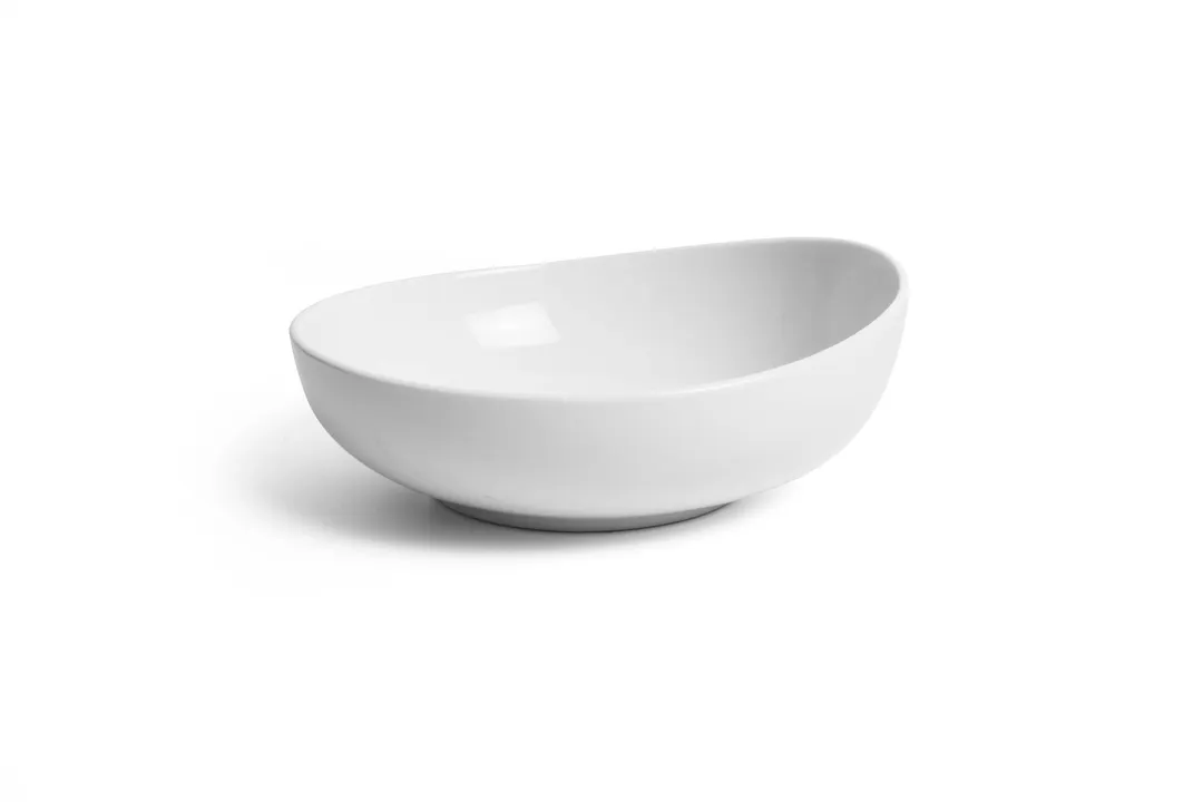 Ariane Porcelain AVCARN000022021 - 8 1/4" Ivory Porcelain Non-Stackable Bowl, 4/Case