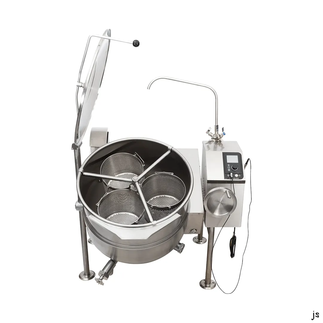 Cleveland KGL60T 60 Gallon Floor Tilting 2/3 Steam Jacketed Gas Kettle, 190.000 BTU