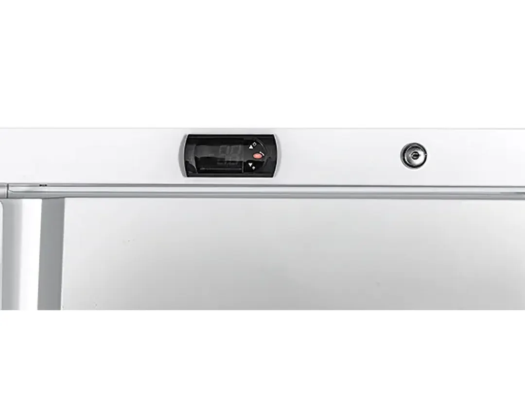 Vitlife Commercial VBF400VW 23-3/8" 1-Solid Door Reach-In Freezer, Bottom Mounted, 10.4 cu. ft.