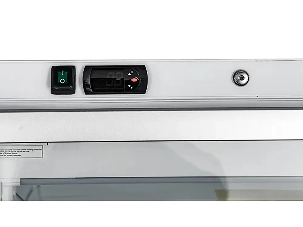 Vitlife Commercial VBF600VGW 30-1/2" 1-Glass Door Reach-In Freezer, Bottom Mount, 18 cu. ft.