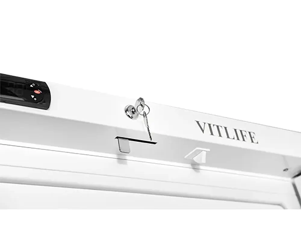 Vitlife Commercial VBF600VGW 30-1/2" 1-Glass Door Reach-In Freezer, Bottom Mount, 18 cu. ft.