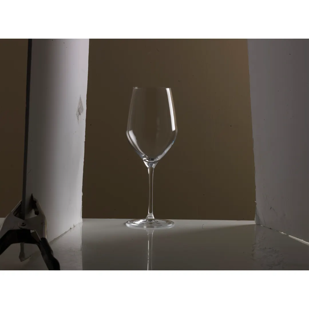 Mikasa 5275304 Abbey Red Wine Glass, 16 oz., 3.45"W x 3.45"D x 8.75"H, Stemmed Glass