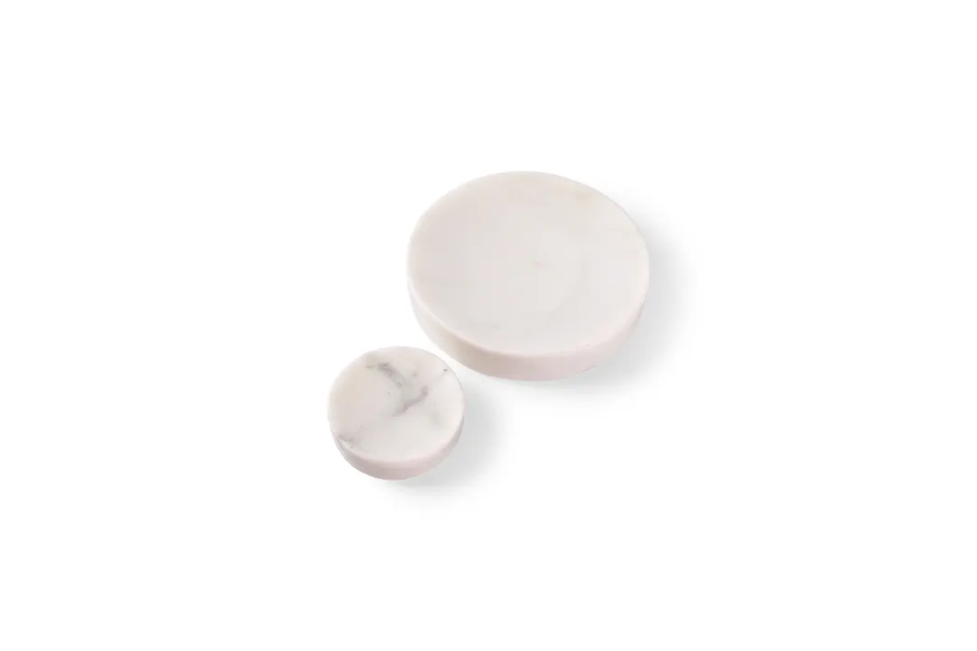 Chic 5314806 Platform Plate - 4.875" Round White Marble Porcelain, Dishwasher, Microwave & Oven Safe