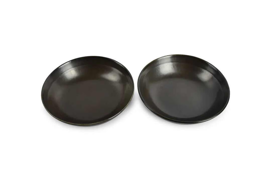 F2D 5315318 Deep Black Porcelain Plate, 8.66" Round, 25.36 oz, Dishwasher, Microwave & Oven Safe