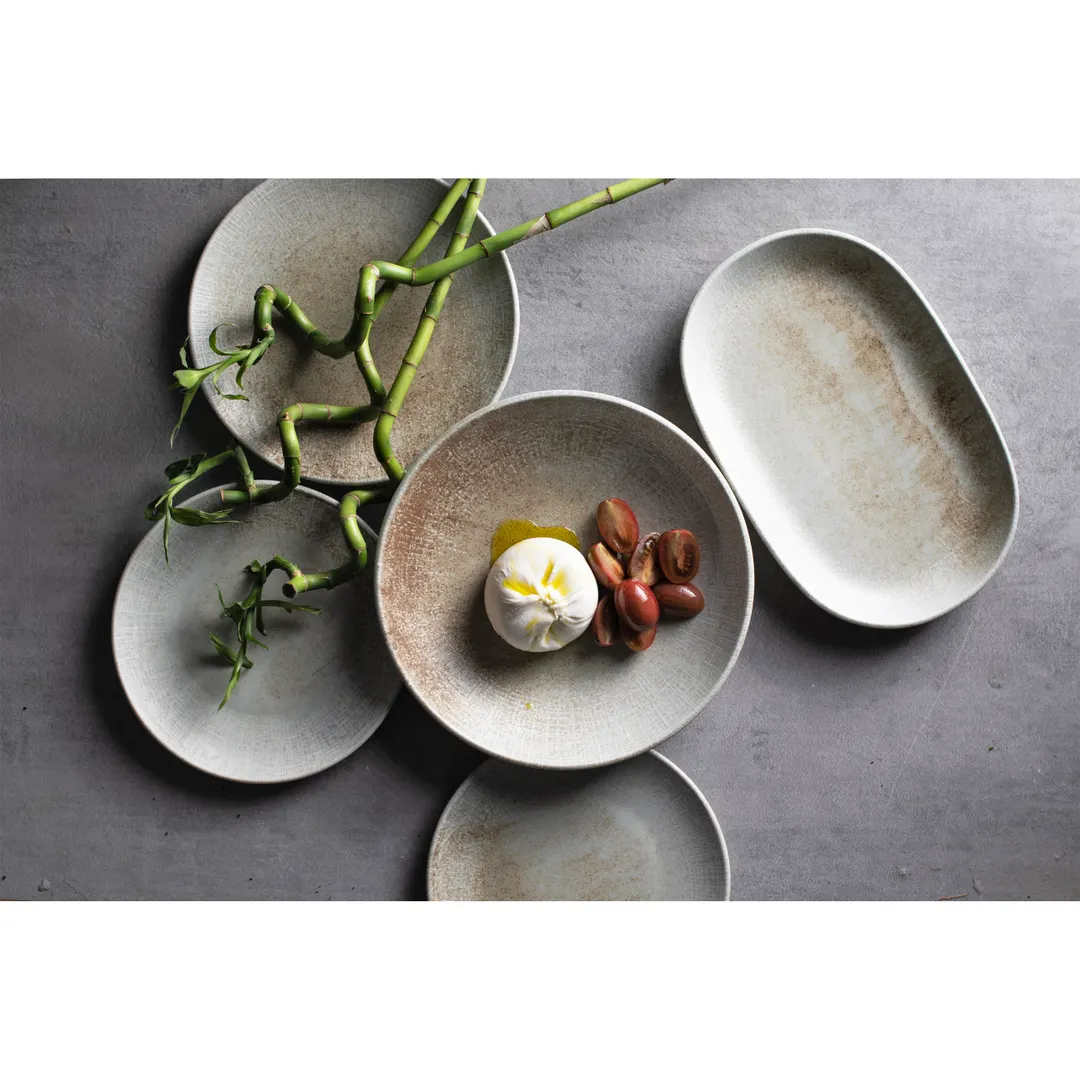 ID Fine 5315919 China Plate - Coupe Rim Fine China, 10.667" Diameter, Dishwasher Safe, Mellow Finish