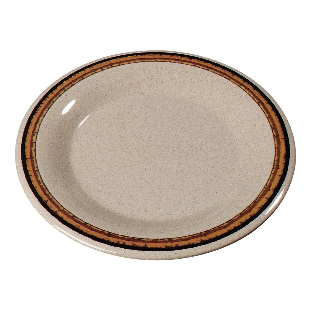 Carlisle 43013908 Plastic Dinner Plate, 9" Wide Rim, Melamine Sierra Sand, BPA‑Free - 1/Each