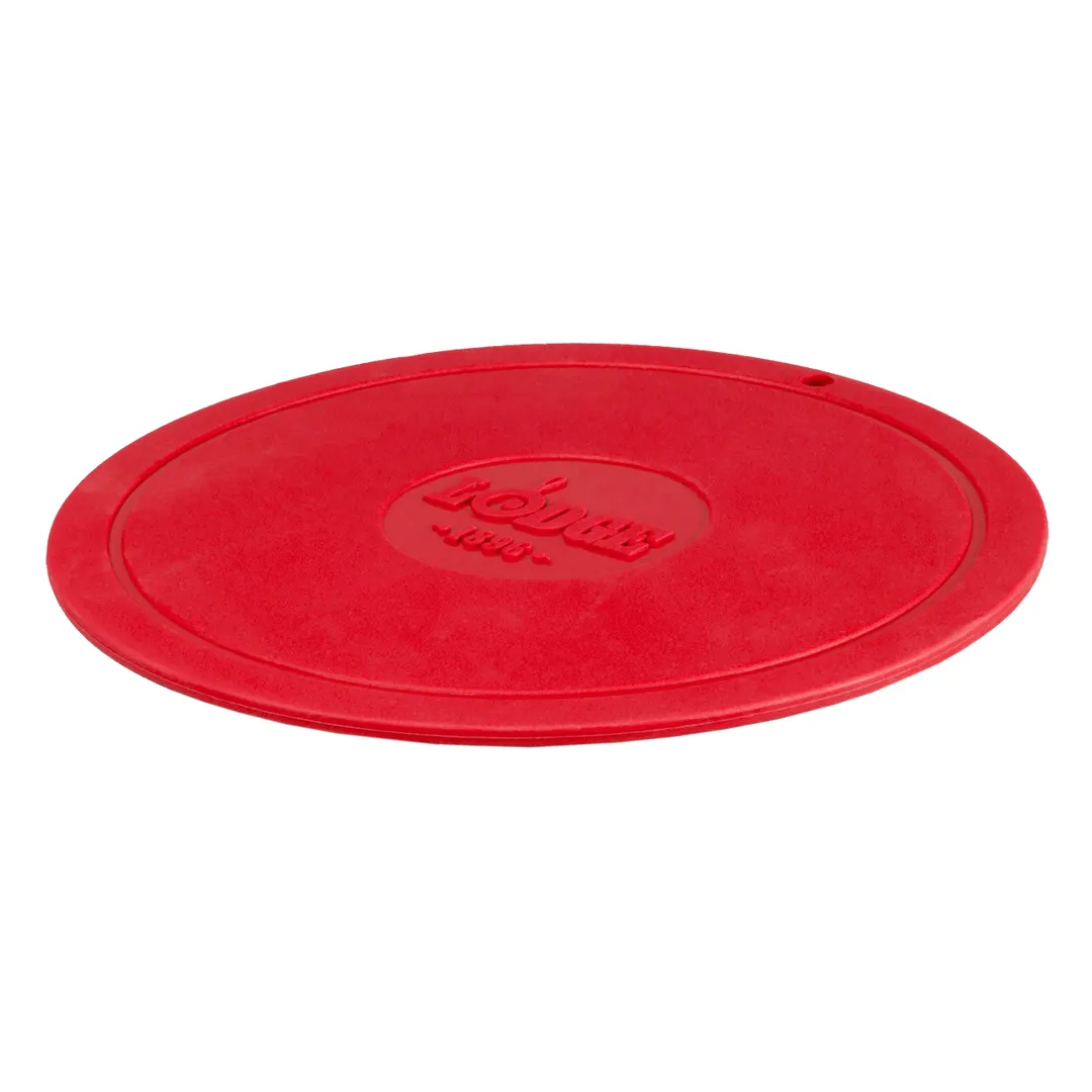 Lodge AS7DT41 Trivet – 7" Silicone Red, Sand‑Cast Finish, Non‑Slip, Heat Resistant to 525°F