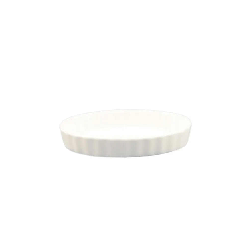 CAC China QSV-5 - Oval 4 oz Quiche Dish, 5"L x 4"W x 1"H Fluted Porcelain Super White - 1 Dozen