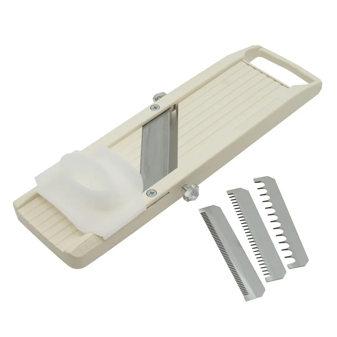 Korin HA-1435 Benriner Classic Vegetable Slicer - 12"L x 3.5"W (36)_x000D_