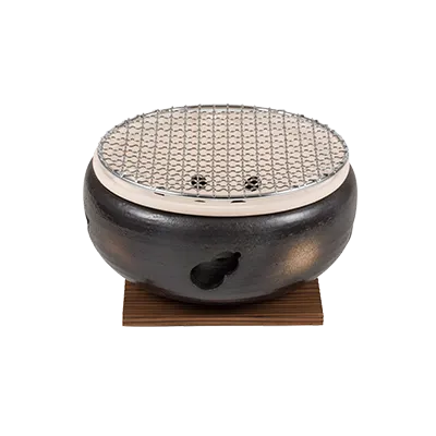 Korin KON-133 Tabletop Konro Grill, 8-1/2" dia. x 4-1/4"H, Round, with Net, Clay, Bizen, Black