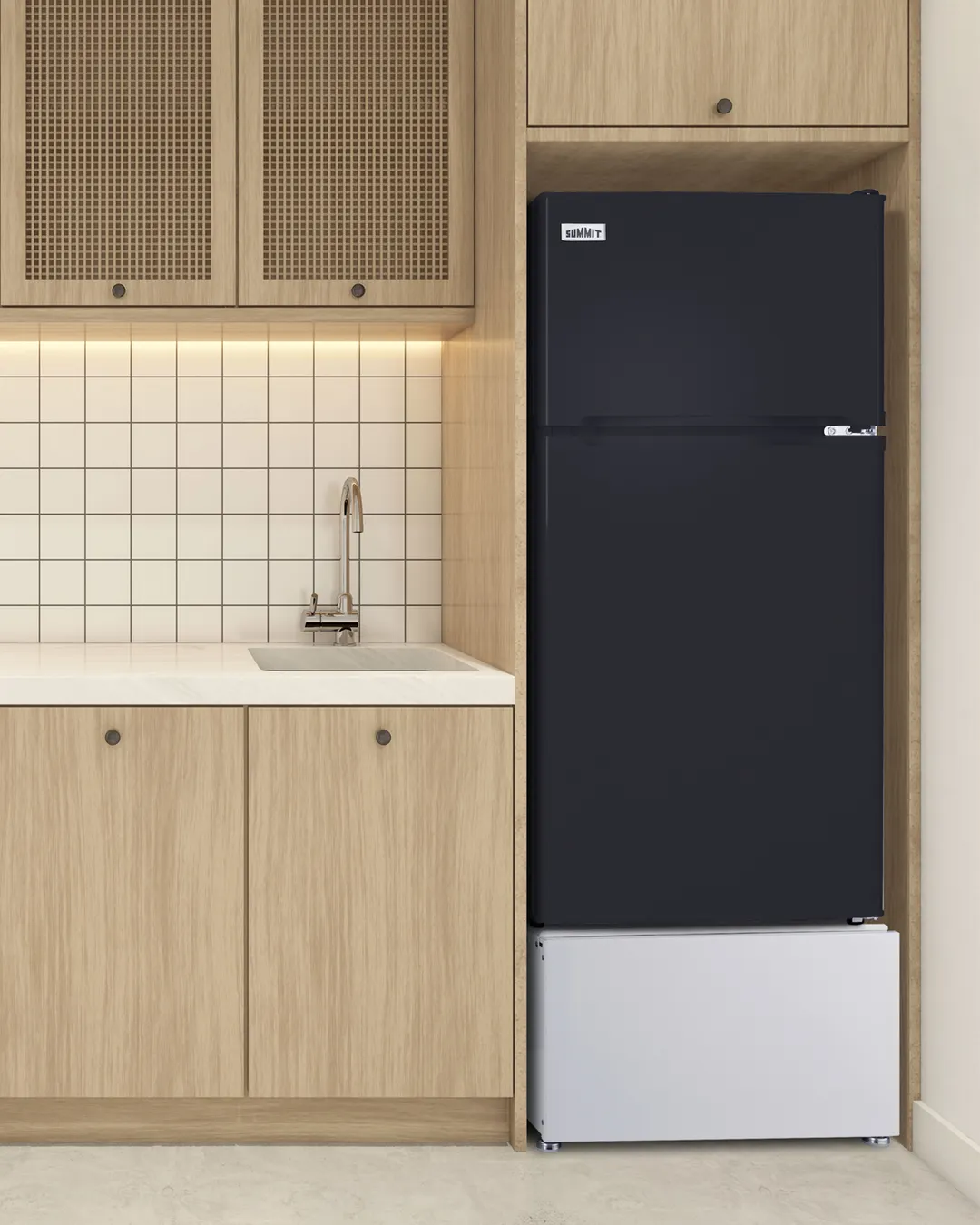 Summit FF713B Reach-In Refrigerator Freezer