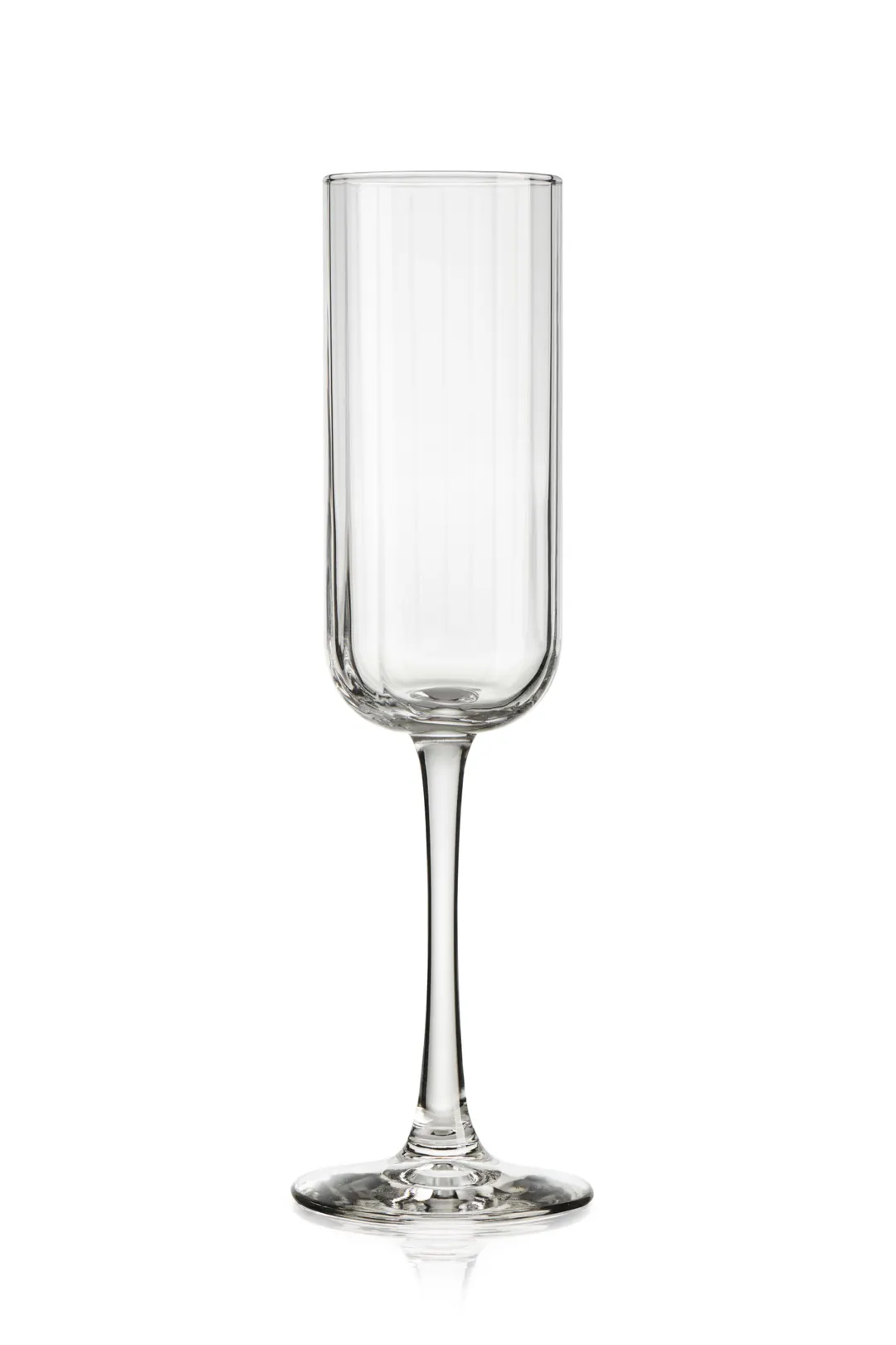Libbey 7403 - 7.5 Oz Flute Glass, Tempered, Safedge® Rim, 9 1/4" H x 2 3/4" D - 12/Case