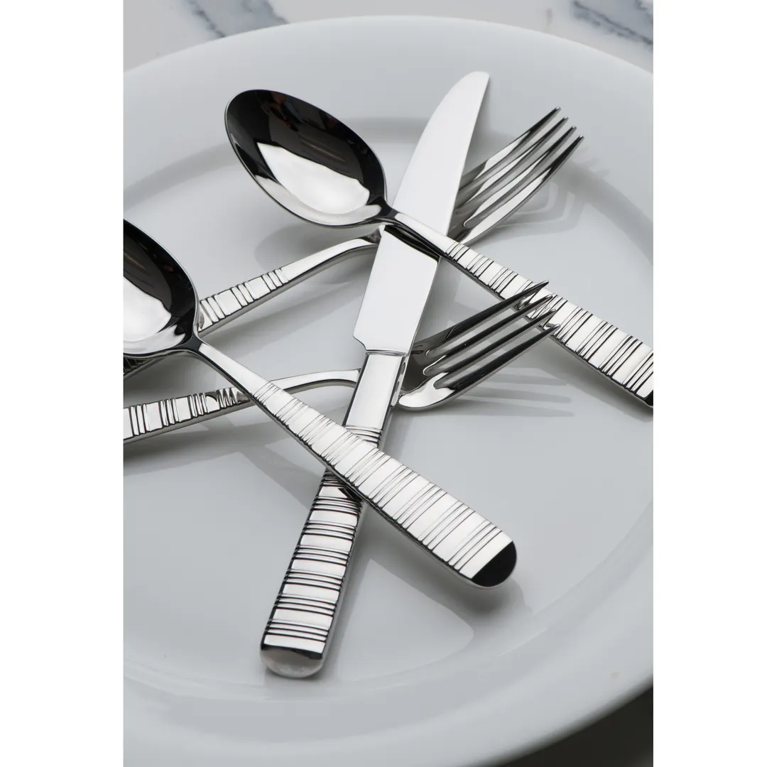 Libbey 938-030 Dinner Fork – 8"1/8" Banded Handles, Mirror Finish, 18/10 Stainless Steel - 12/Case