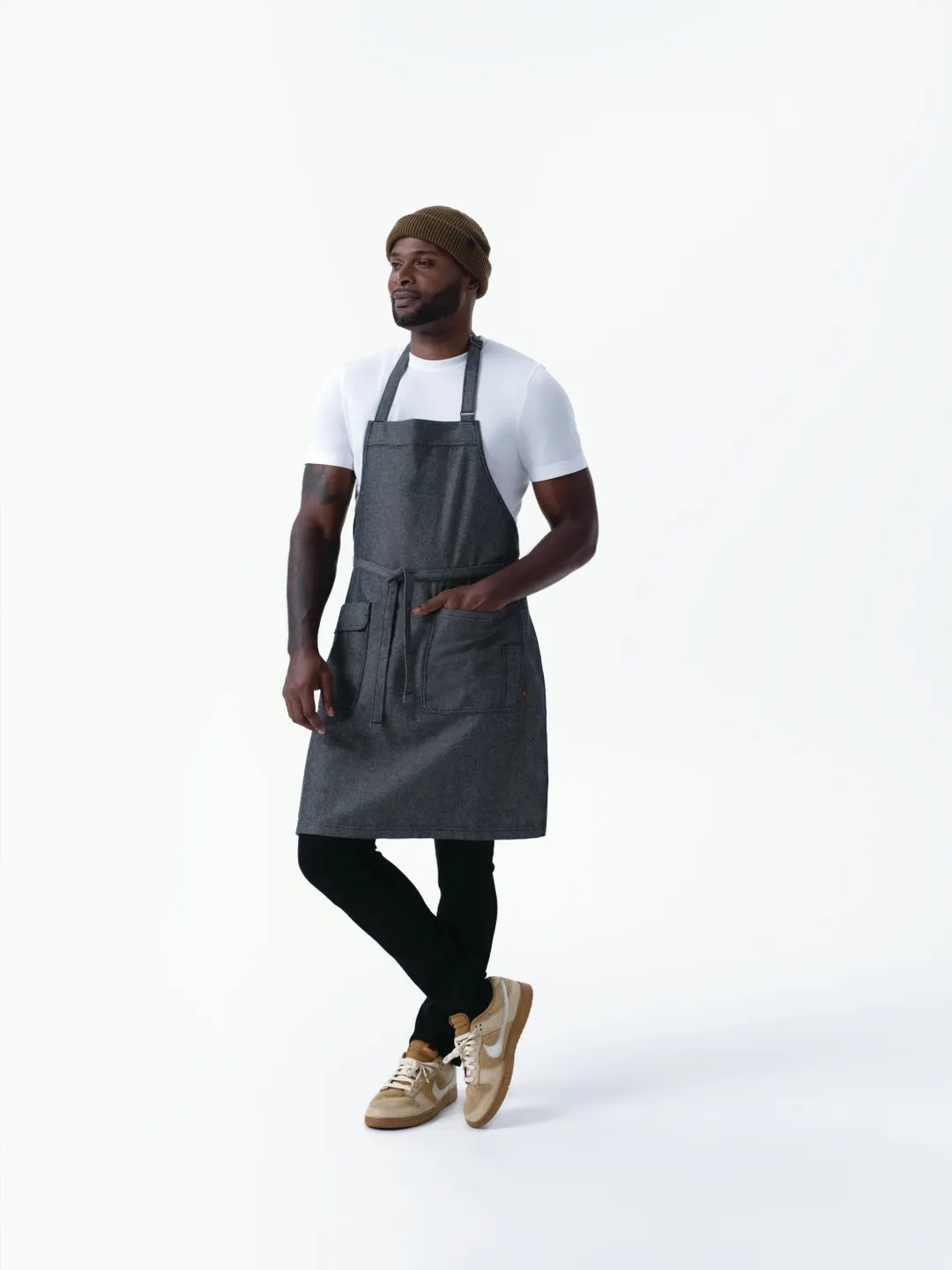 Chef Works ABN10-BLN-0 Bib Apron, Unisex, Adjustable Neck Strap, 100% Cotton, Black, 35" x 37"