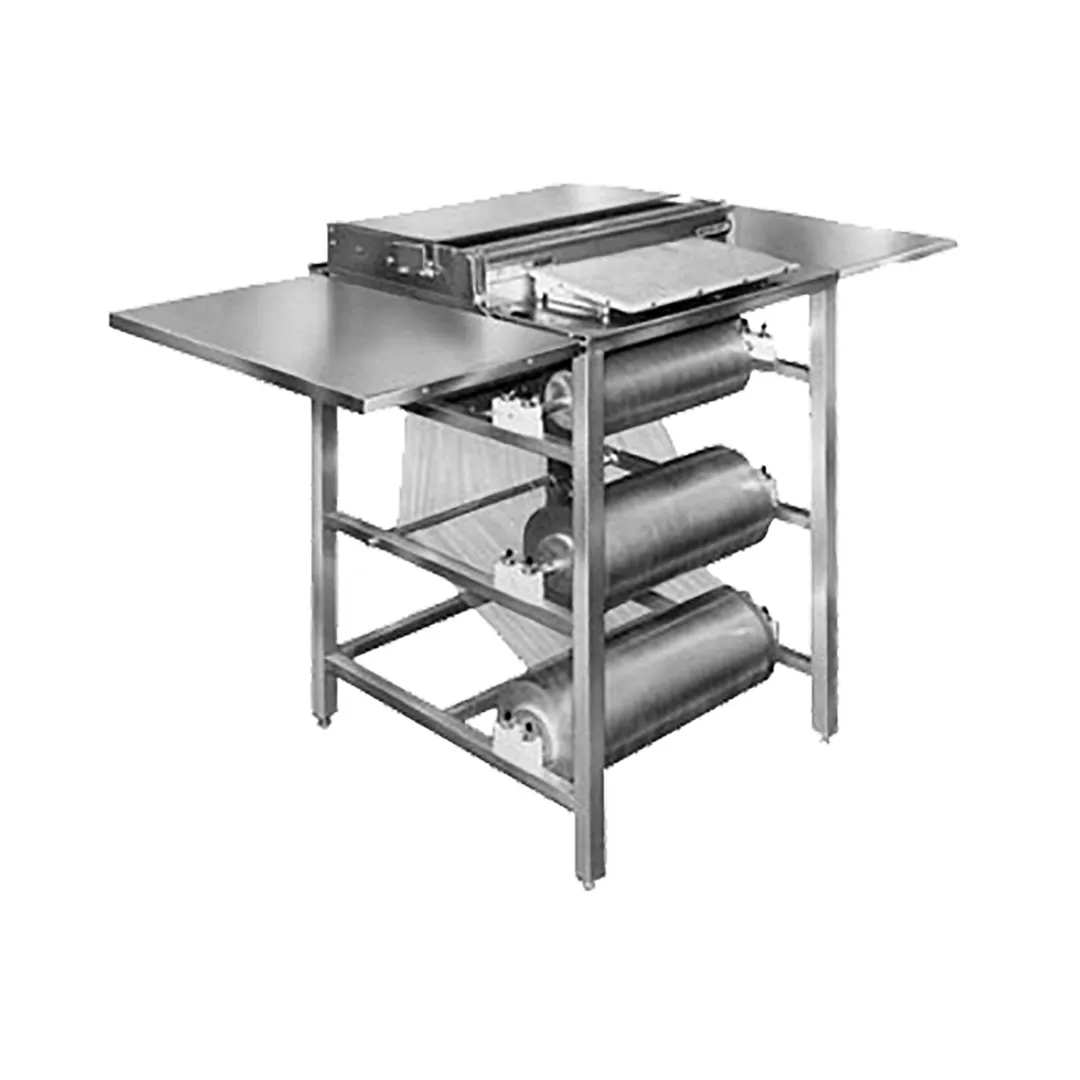 Hobart W32C-5 Wrap Station, 22.5"W x 26"D, 3-Roll Film Capacity, 8-18" Wide, Teflon Coated Hotplate, 120V