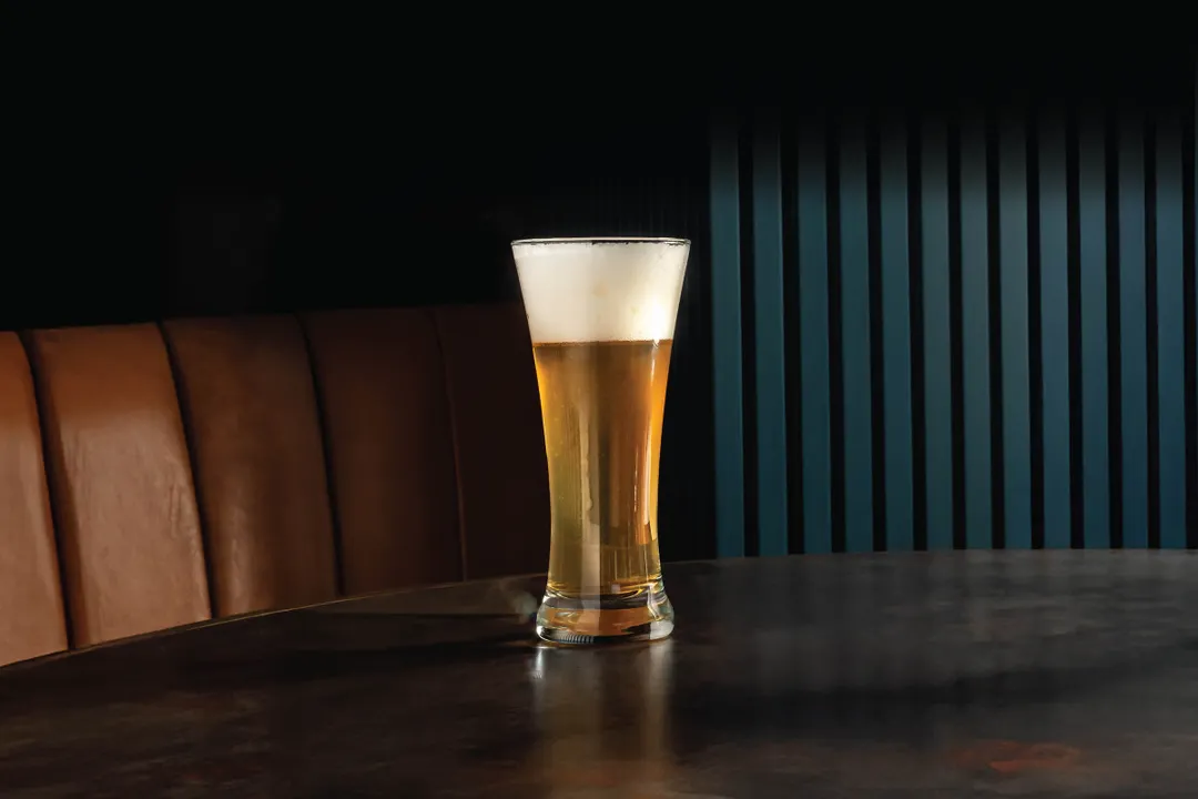 LAV HORECA MUN338 - Munich Beer Glass, 12 7/8 oz Stemless Pilsner/Wheat, Height 7 1/4" - 12/Case