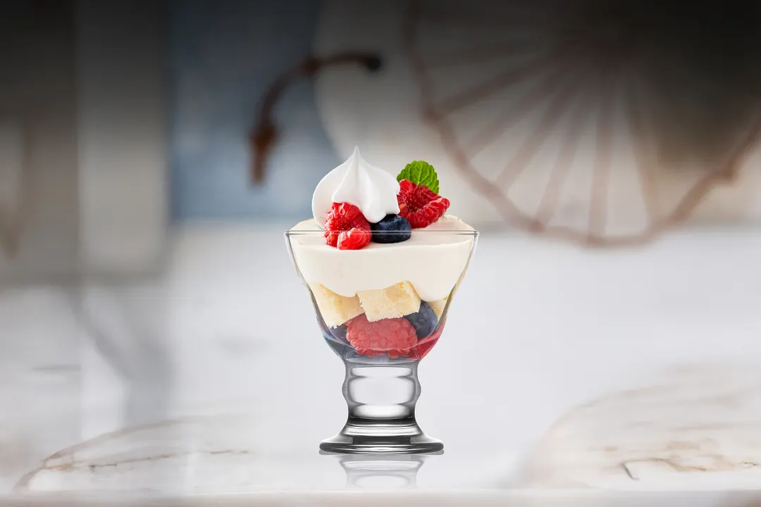 LAV HORECA ORL325 - Orlando Ice Cream & Dessert Cup 8.5 oz 4.38" H Footed Soda Lime Glass - 8/Case