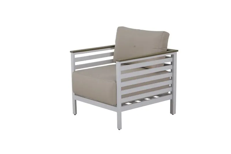 Plantation Prestige 8840600-015422 Durango Lounge Chair, White Frame, Slat Arms, Beige Cushions, Seating