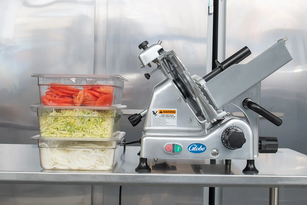 Globe G12 G-Series 12" Medium-Duty Manual Meat Slicer, Belt-Driven, 1/2 HP