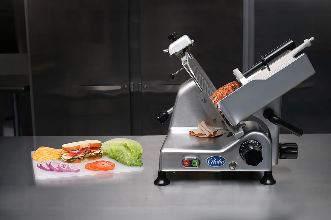 Globe G12 G-Series 12" Medium-Duty Manual Meat Slicer, Belt-Driven, 1/2 HP