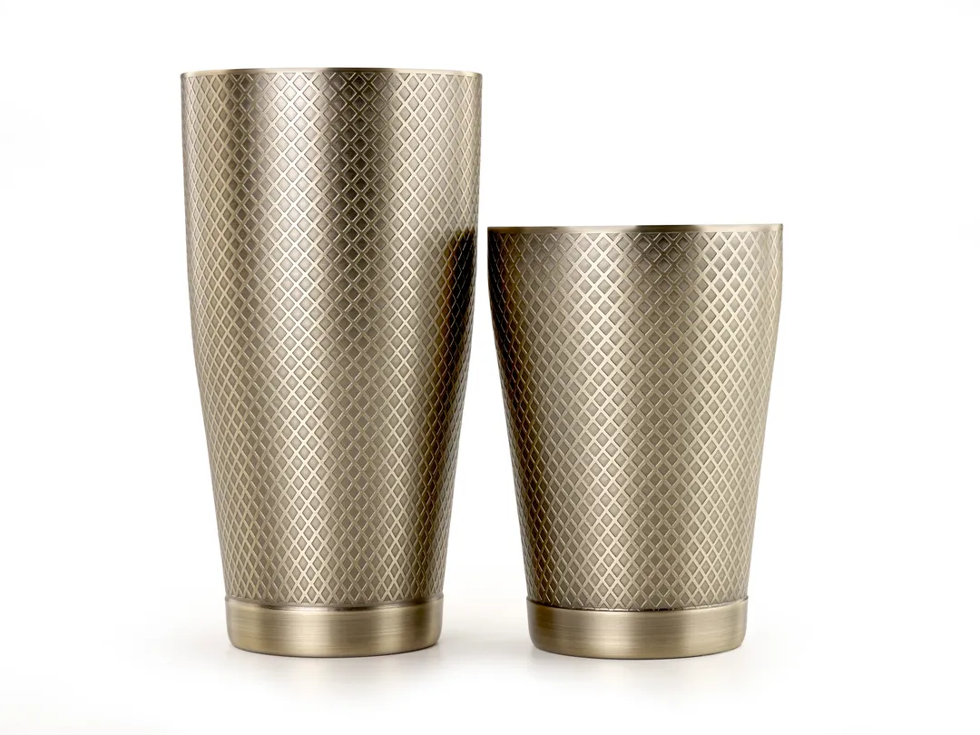 Mercer M37200ANG Cocktail Shaker Set, 2‑Pc 28 oz & 18 oz Bottom, 18/8 Stainless Steel, Gold Exterior