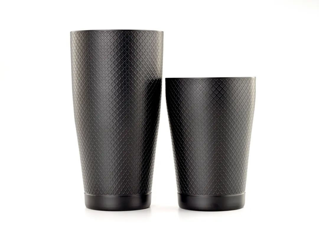 Mercer M37200MBK Black Out Lattice Shaker Set, 28 oz & 18 oz Stainless Steel, Matte Black