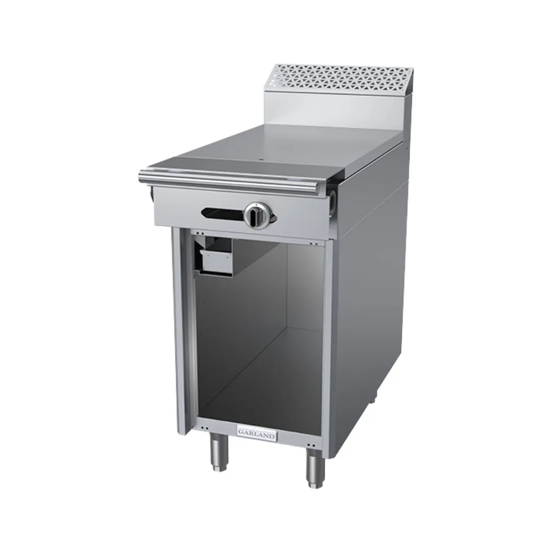 Garland US Range C18-9S 18" Gas Heavy Duty Range w/ 18" Full Hot Top, Cabinet Base, 32.500 BTU