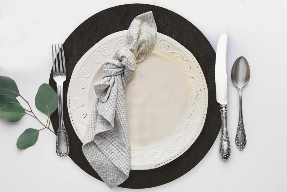 Davanti Frieling Mattola Placemats 80001 - Round 15" Placemat, Black, Antimicrobial, Dishwasher Safe
