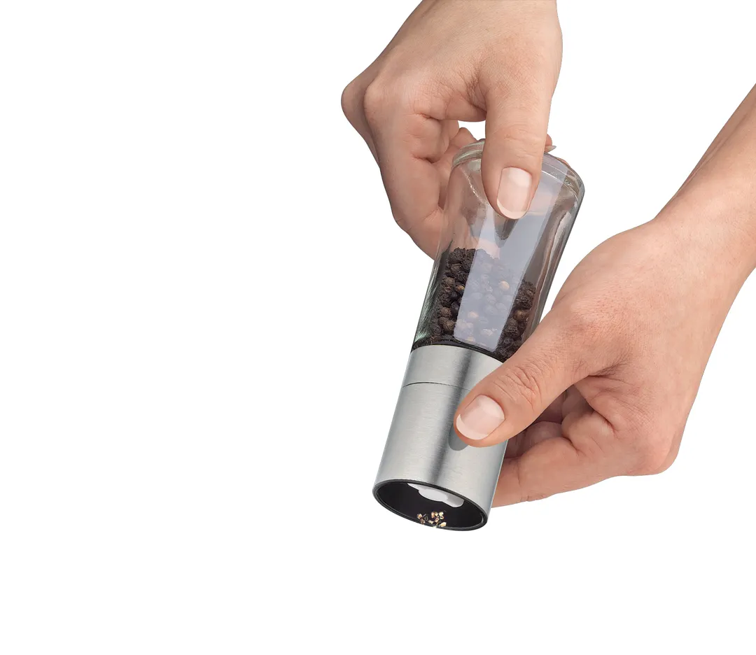 Cilio C613285 Bari Pepper Mill - 5-1/2" H x 2" Dia, Ceramic Grinder, Steel Glass, Gift Boxed