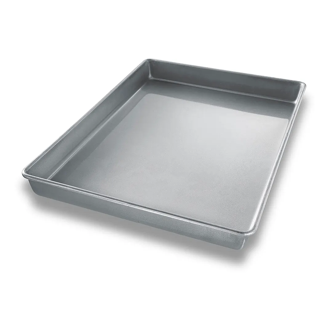 Chicago Metallic 40232 - Cake Pan, 15" x 21", 2" Deep, 22-ga Steel, AMERICOAT Glaze, Made in USA