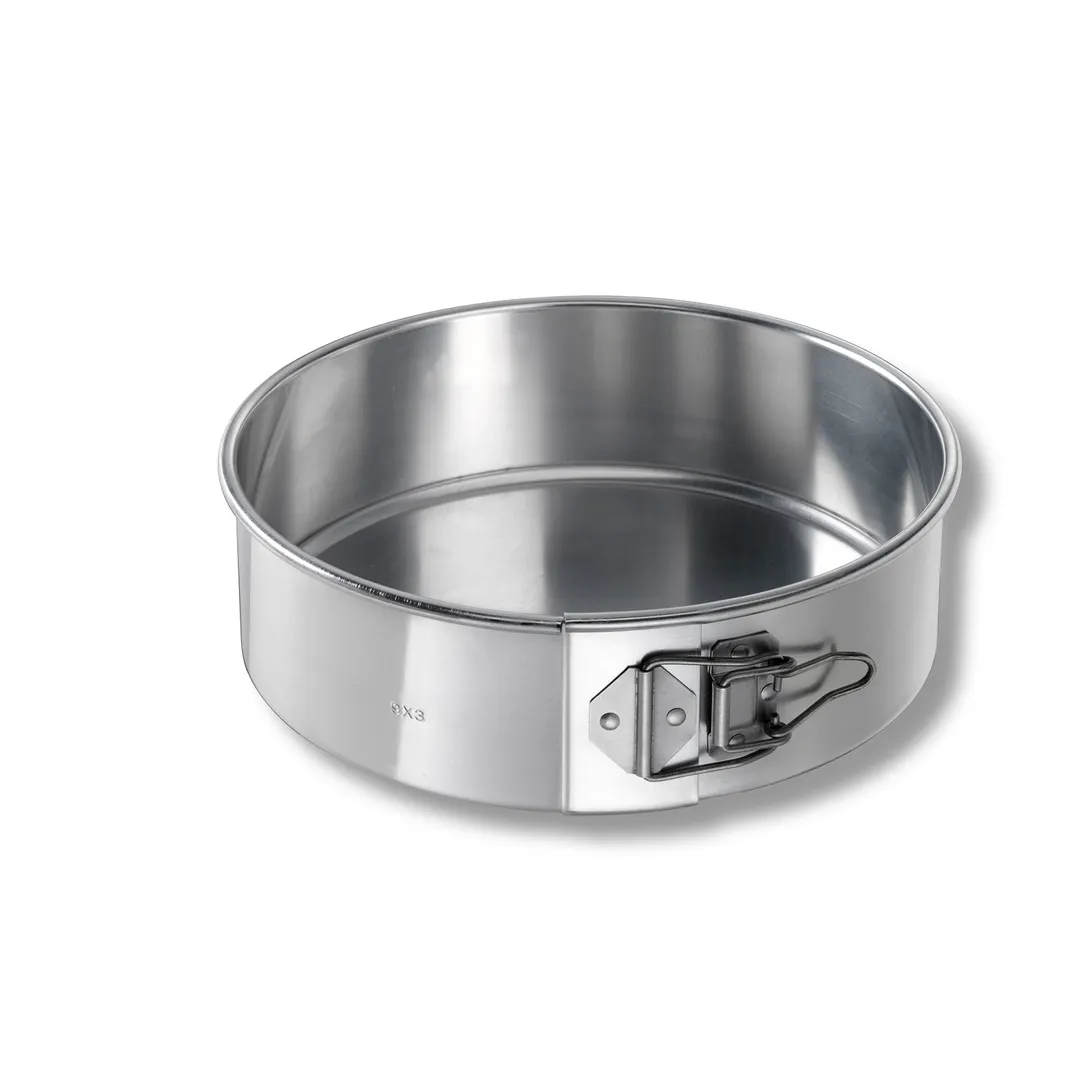 Chicago Metallic 40409 Springform Cake Pan, 9" Dia x 2-3/4" Deep, 105.7 oz Aluminum, Made in USA