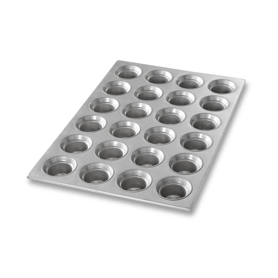 Chicago Metallic Bakeware 42755 Mini Crown Muffin Pan, 14"1/16 x 20"11/16, 24 Cup 2‑3/4" Muffins, 3 oz Capacity,