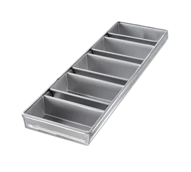 Chicago Metallic 44575 5‑Pan Loaf Set, 8‑5/32”×25‑3/4”×2‑1/4”, 7‑3/8” Strapped Pans, Steel -5/Set