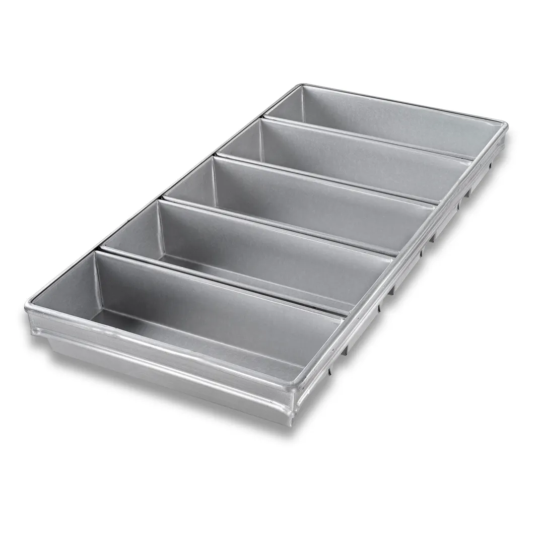 Chicago Metallic 44955 5‑Pan Bread Pan Set, 12‑1/4” x 4‑1/2”, 26‑Gauge Steel - 1/Set