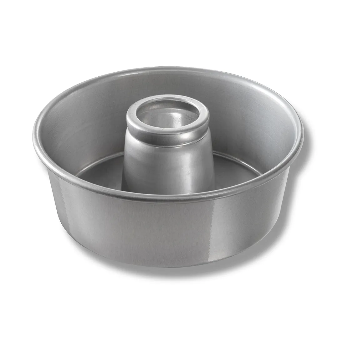 Chicago Metallic Bakeware 46565 Angel Food Cake Pan, 10" x 3-3/4" 144oz Aluminum - 1/Each