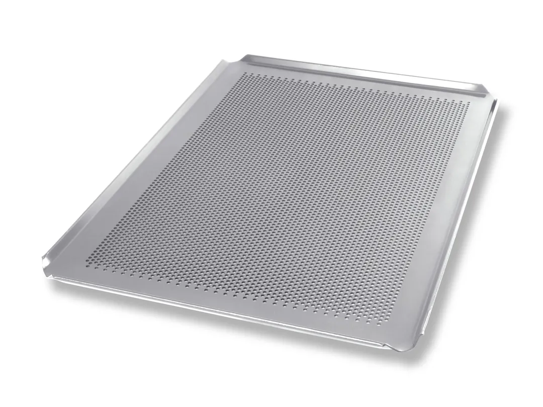 Chicago Metallic Bakeware 70817S Sheet Pan, 12‑3/4" x 18‑3/8" x 1/3", AMERICOAT® ePlus Glaze, Made