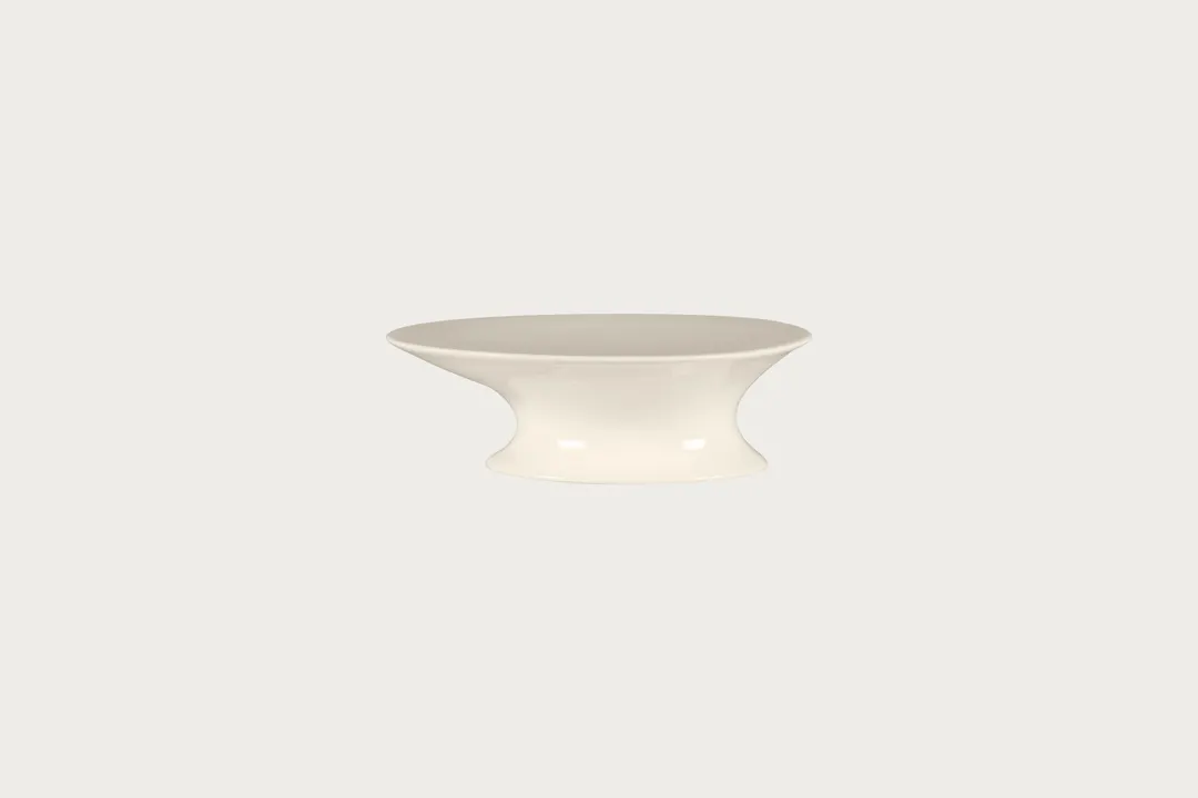 RAK Porcelain BCBVRFP01 - Bravura Raised Round Plate, 7" Diameter, Bone China, Flat Edge - 4/Case