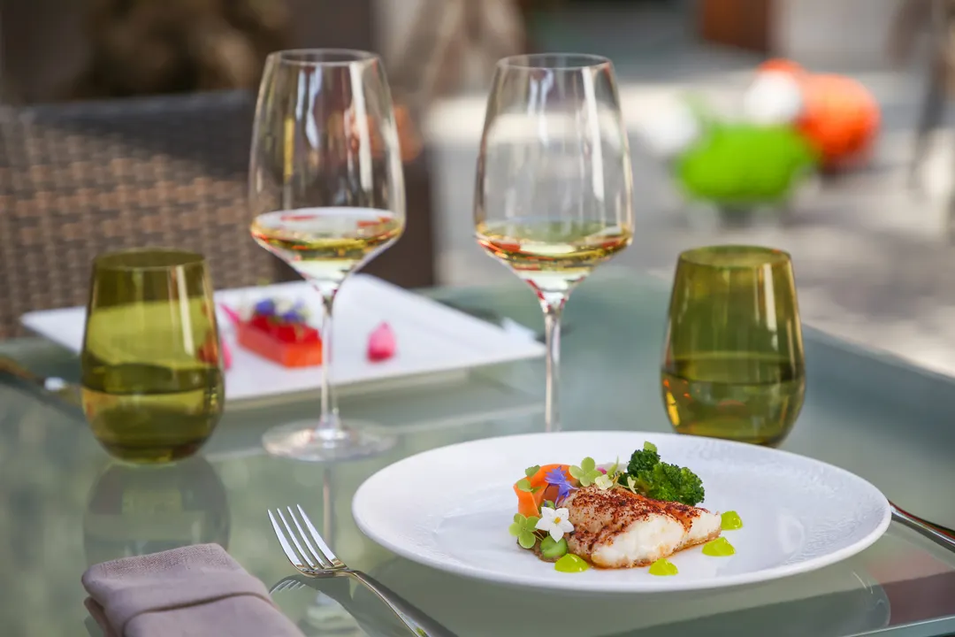 RAK Porcelain CHPCLSP17 Square Plate, 6.7" (6-7/10") White Porcelain, Flat Edge - 12/Case