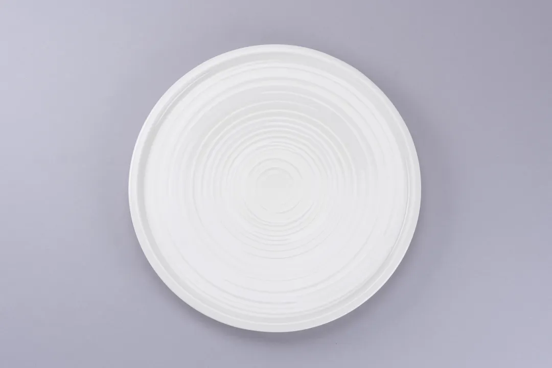 RAK Porcelain DGEACP28C7 11" Round Coupe Rim Ceramic Plate, Microwave Safe, Selva Design - 6/Case