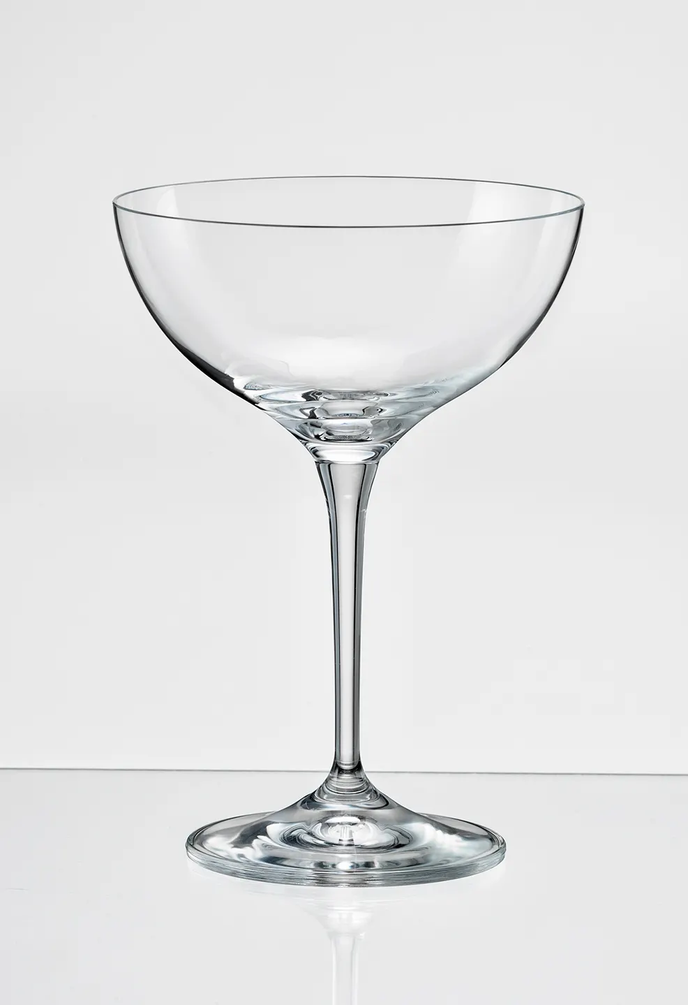 RAK Porcelain EDGCPE07 - Demure Coupe Wine Glass, 7 oz, 4.3"D x 6.1"H, Glass, Tempered Rim - 24/Case