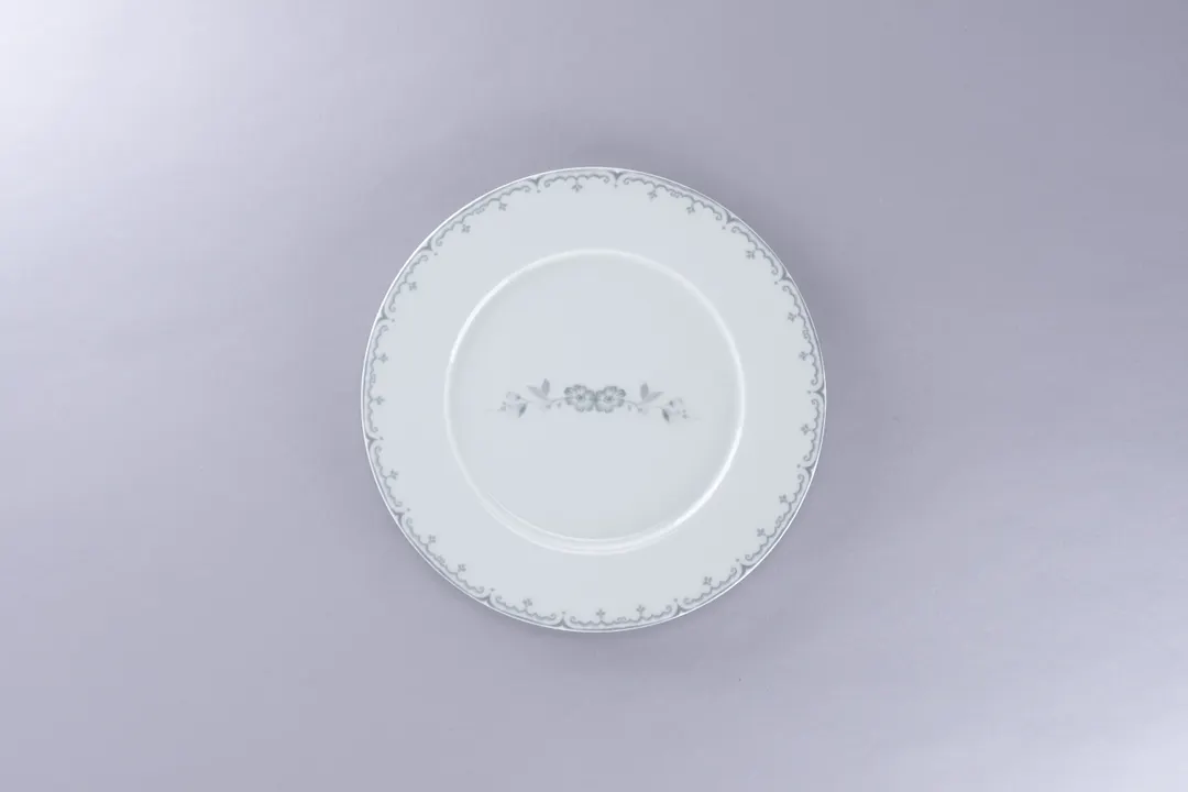 RAK Porcelain PLFDFP22D214 Round China Plate, 8.7" Diameter, White Porcelain, Flat Rim - 12/Case