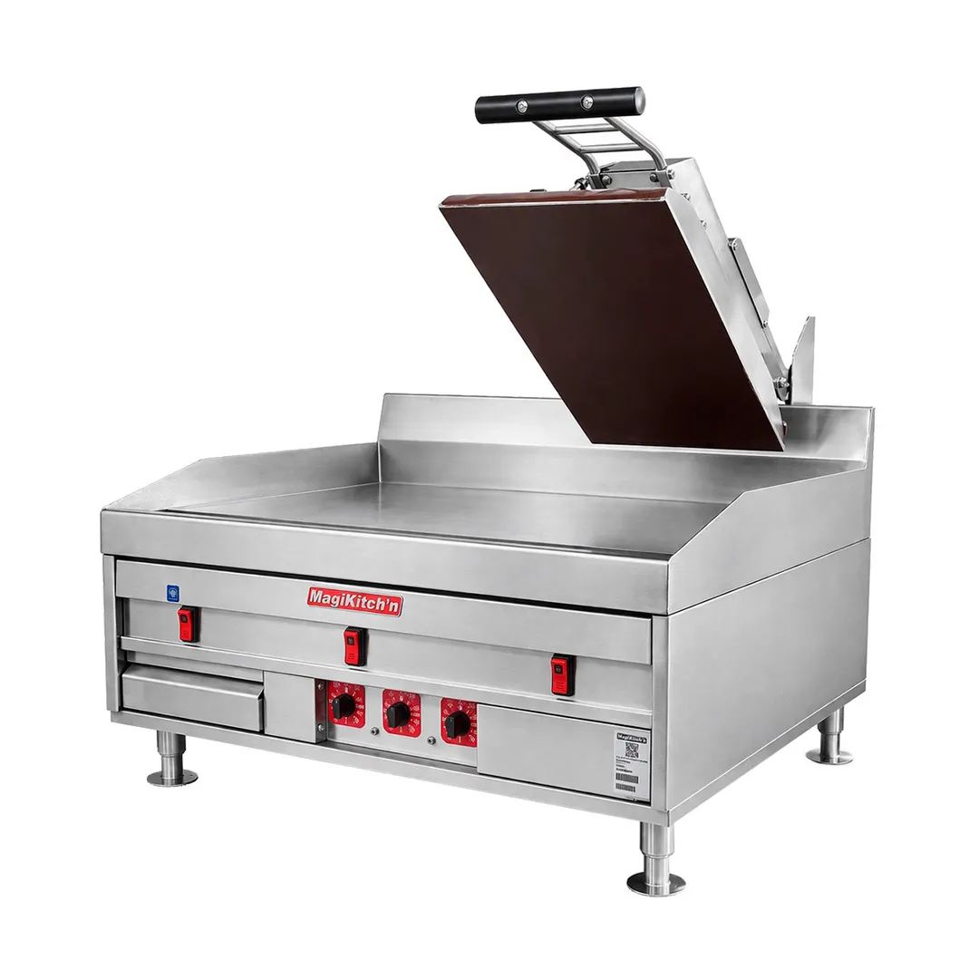 Lang UCCSE12 Universal Clamshell Sandwich / Panini Grill, Top Press, Electric, 11"W x 21-1/2"D Contact Surface