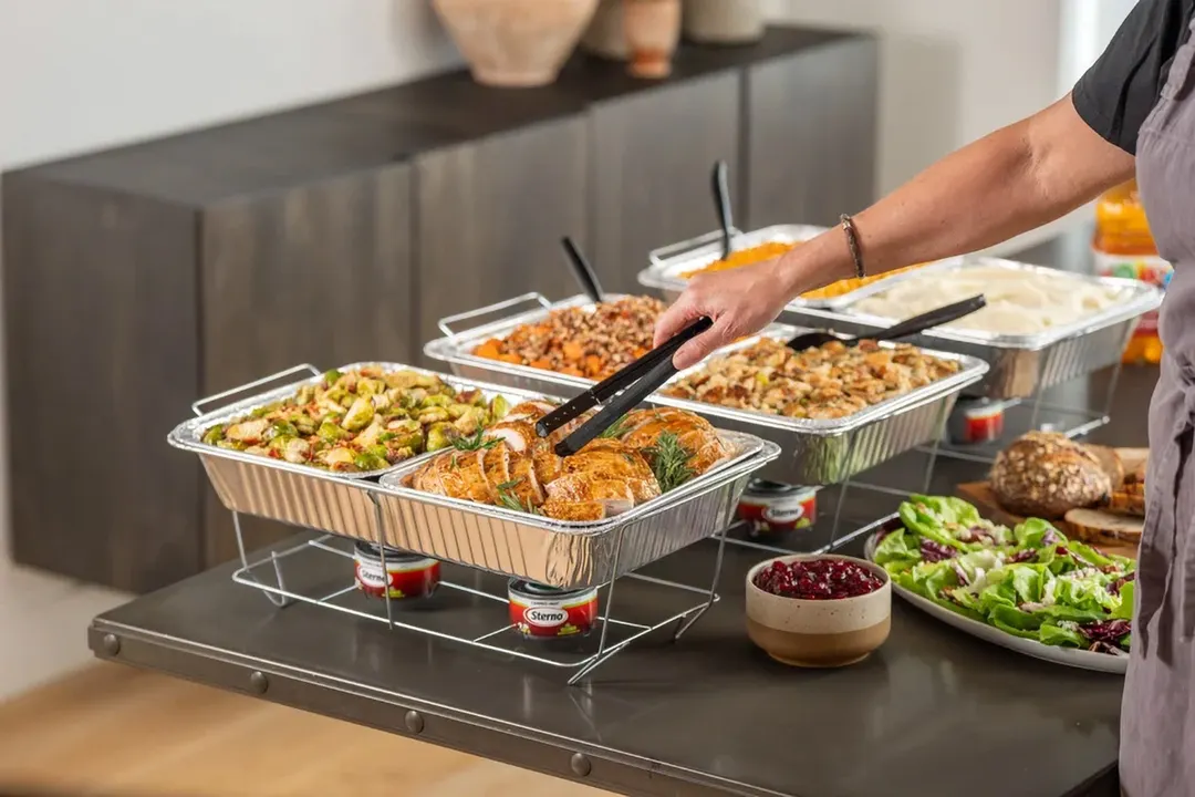Sterno 70490 Wire Rack, 12"×23"×7.72", Steel, Reusable, Holds Aluminum Pans - 1/Case