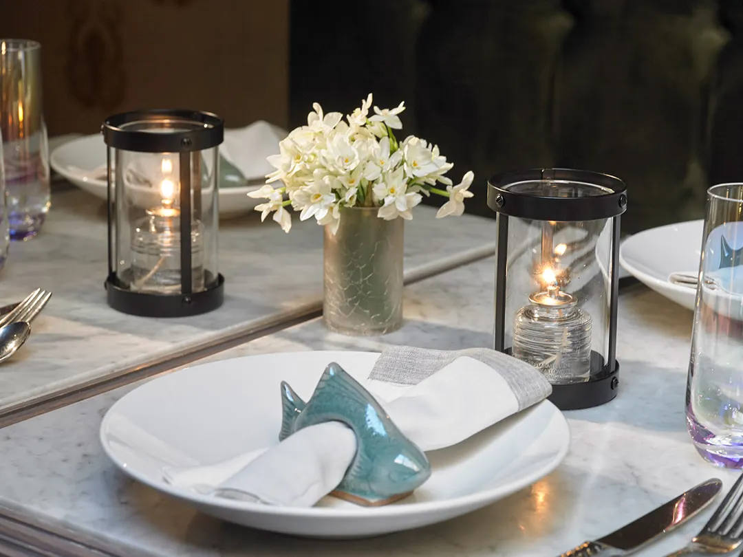 Sterno 80564 Penny Lamp Candle Holder, 5½" H x 3⅜" Dia., Glass Metal Frame, Wax/Flameless - 6/Case